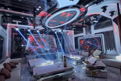 丽江KTV招聘模特,当地生意好客源稳定